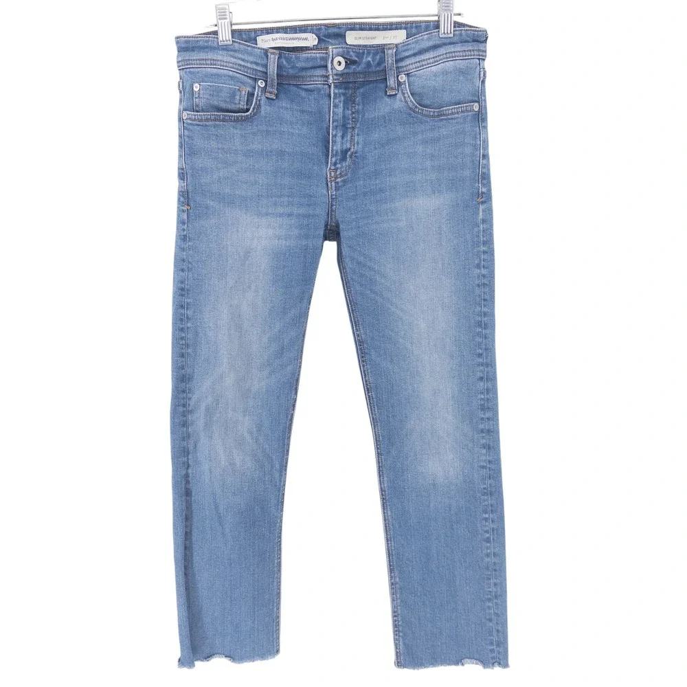 Anthropologie Pilcro Women's Size 27 Slim Straight Jeans Blue Raw Hem 25